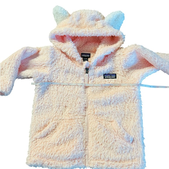 Patagonia Soft Fleece Zippered Fuzzy Jacket in Soft Pink Sz 6-12 Mos - Picture 3 of 11